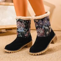 Botas de inverno em Portugal, tecido bordado com flores, estilo lusitano